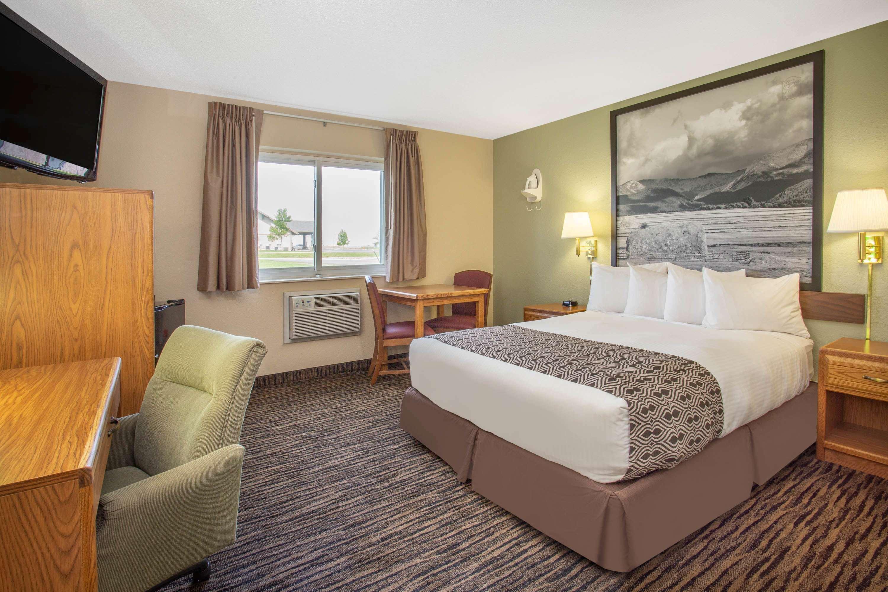 Hotel Super 8 By Wyndham Lewistown Exterior foto